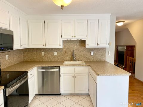 Tiny photo for 139 Songbird Lane #139, Farmington, CT 06032 (MLS # 24164835)