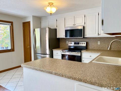 Tiny photo for 139 Songbird Lane #139, Farmington, CT 06032 (MLS # 24164835)