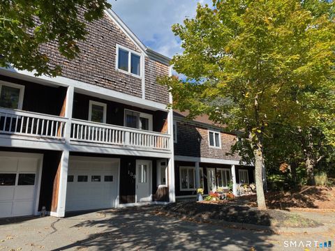 Photo of 139 Songbird Lane #139, Farmington, CT 06032 (MLS # 24164835)