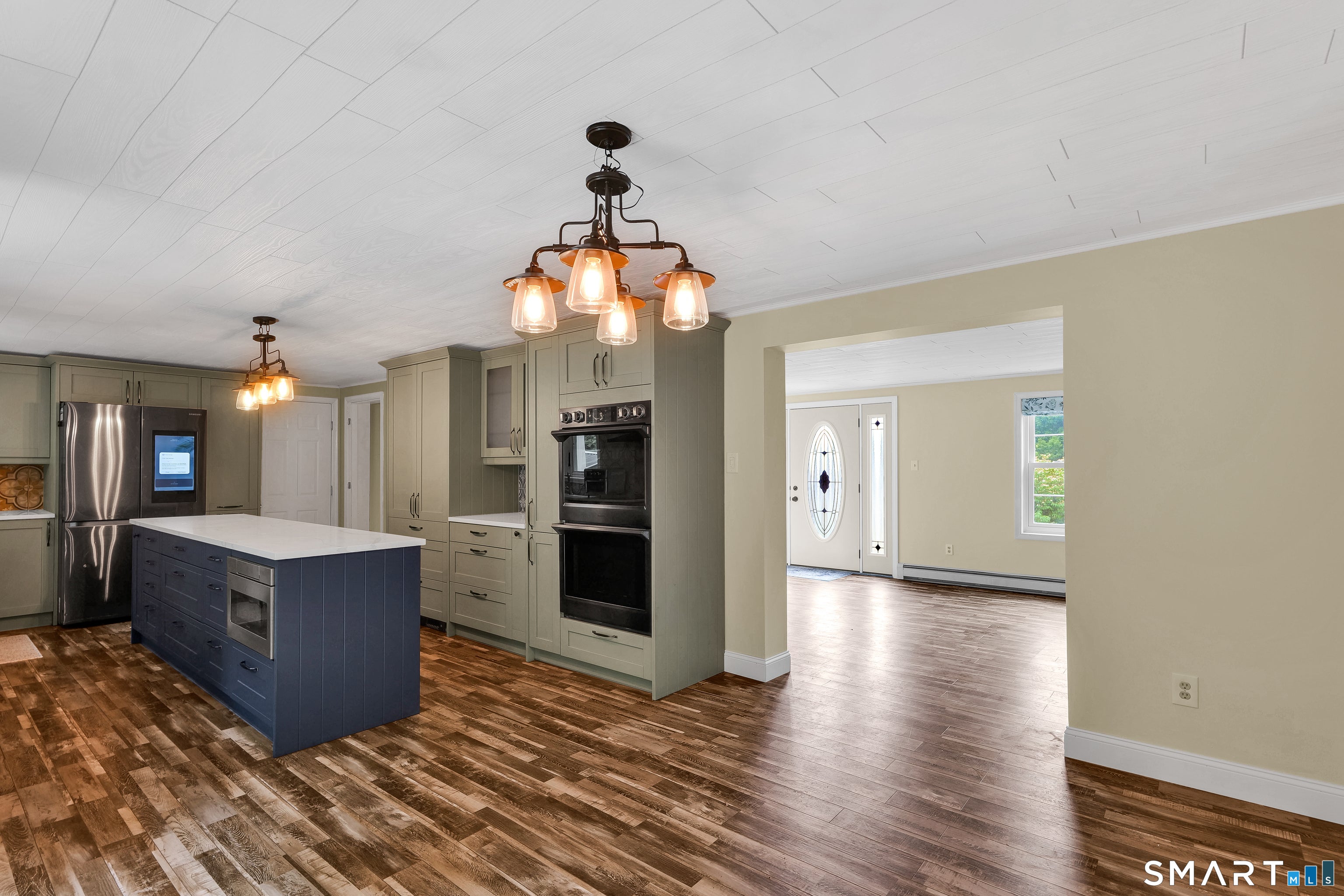 9 Candlewood Lane