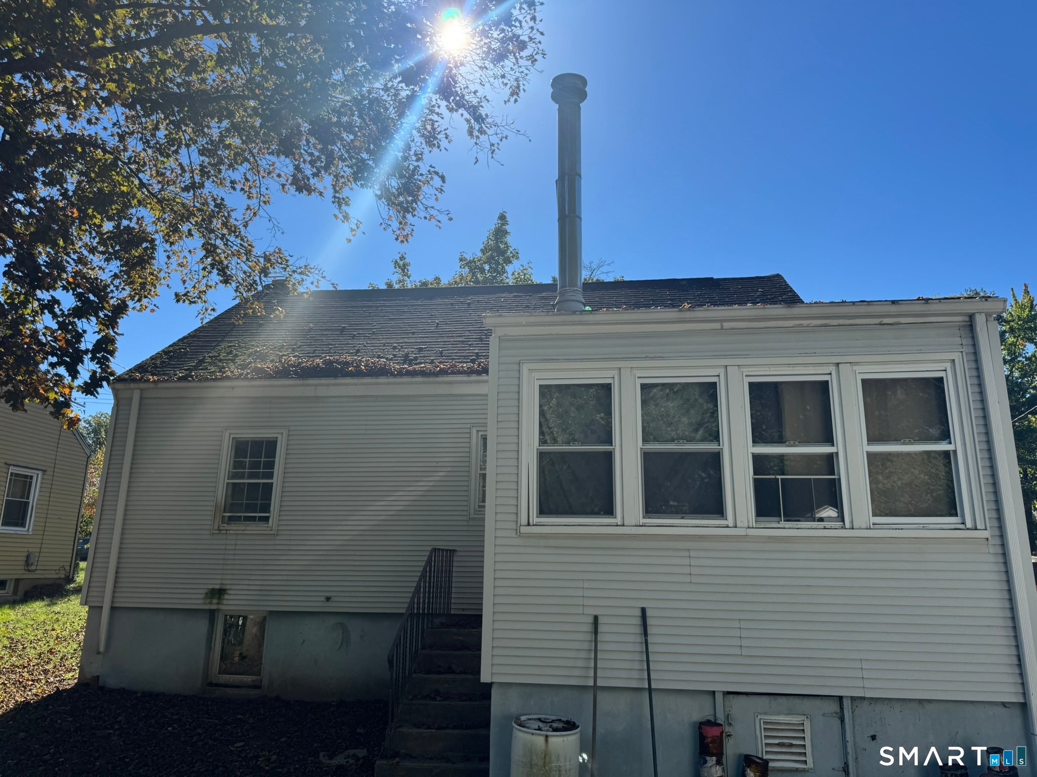 822 Tolland Street