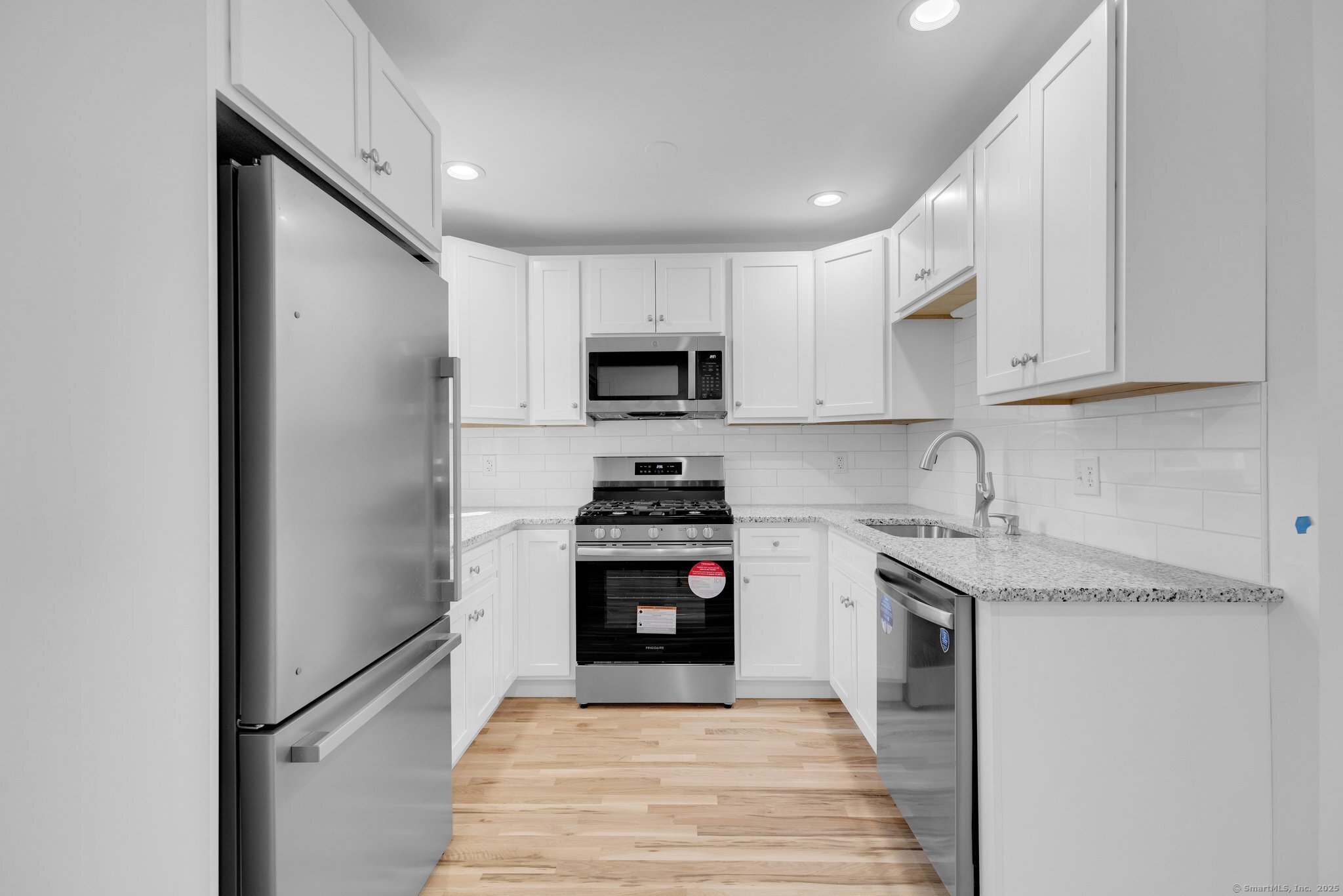 204 New Haven Avenue #8F, Derby, Connecticut image 4