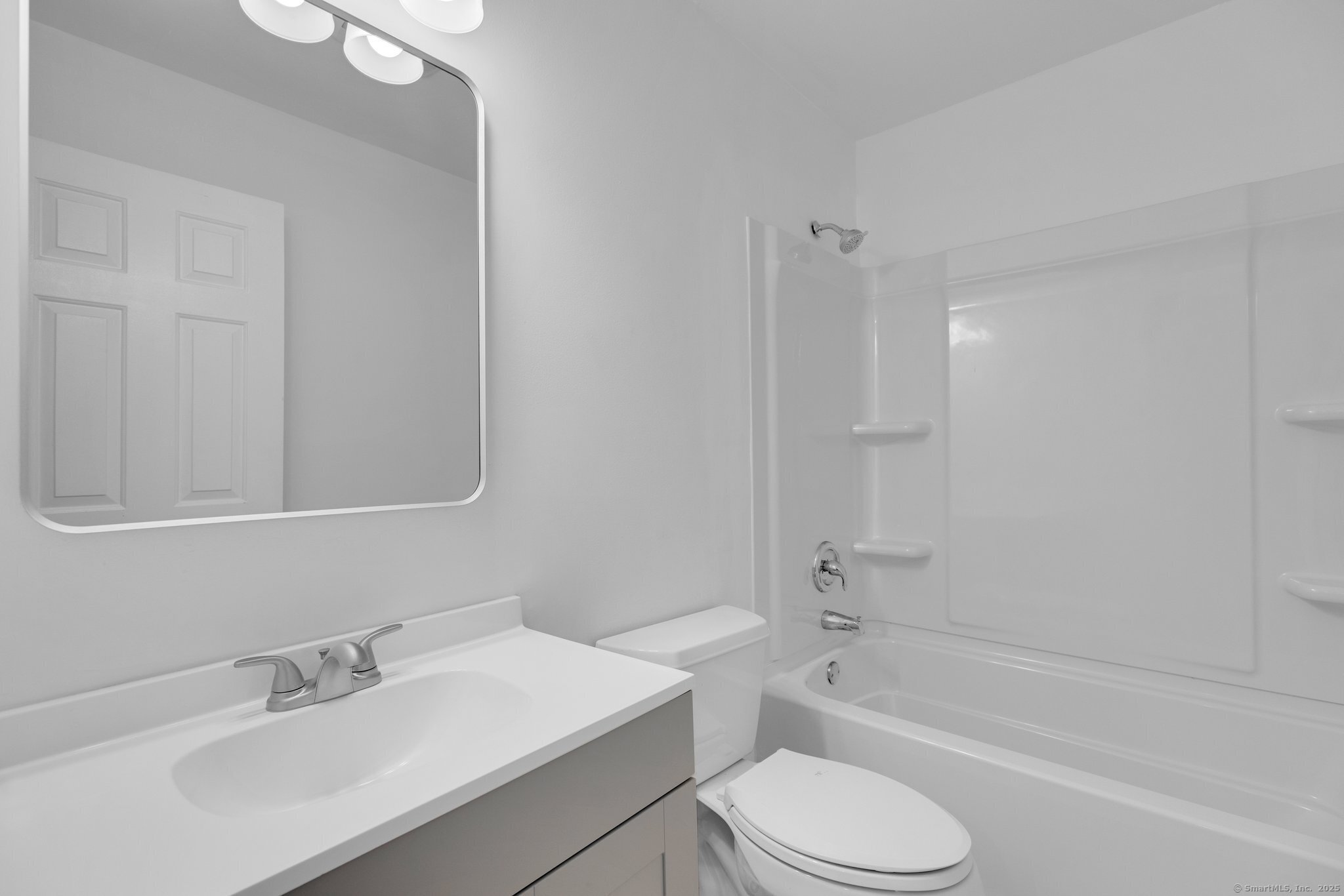204 New Haven Avenue #8F, Derby, Connecticut image 13