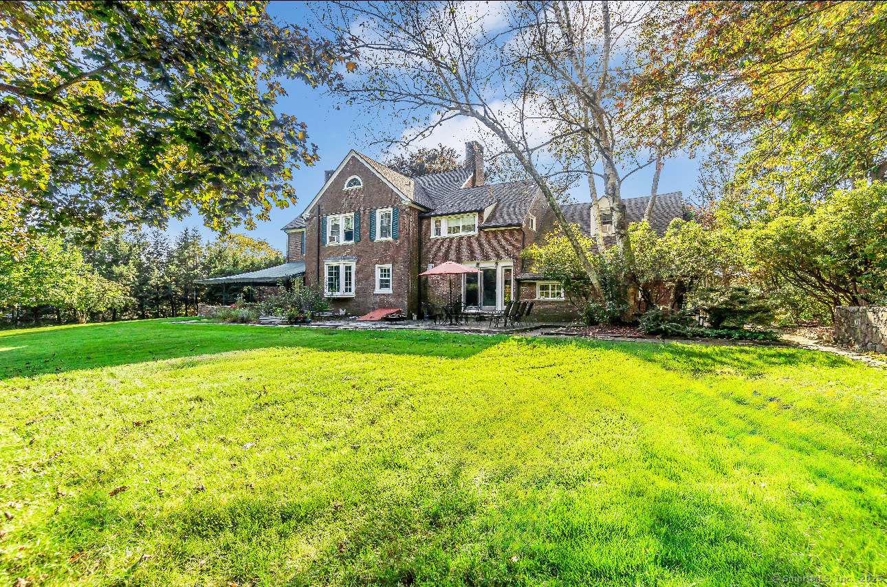 55 Eastfield Road