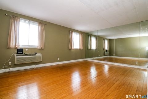 Tiny photo for 120 Huntington Turnpike #101, Bridgeport, CT 06610 (MLS # 24169907)