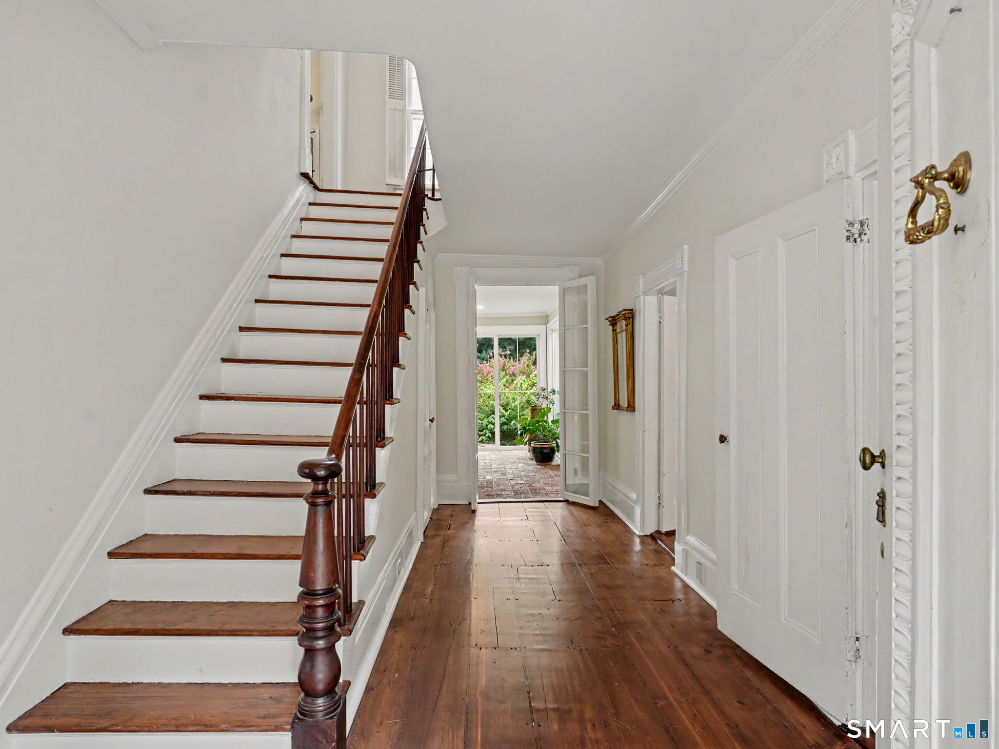 530 Roxbury Road