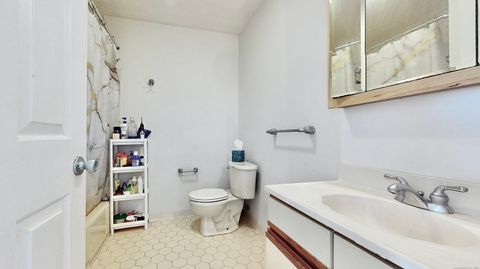 Tiny photo for 279 New Haven Avenue #APT E, Milford, CT 06460 (MLS # 24146653)