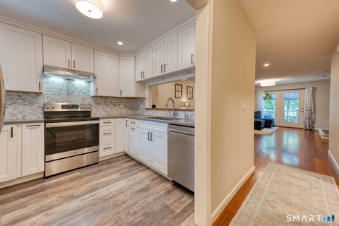 Tiny photo for 797 Long Hill Road #APT B, Middletown, CT 06457 (MLS # 24150470)