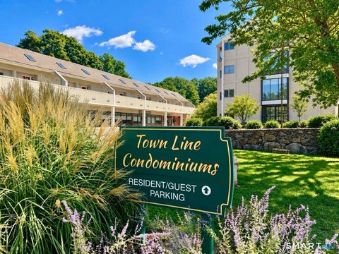 Condo For Sale - 666 Main Avenue #A1<br/> Fairfield County, Norwalk, CT 06851