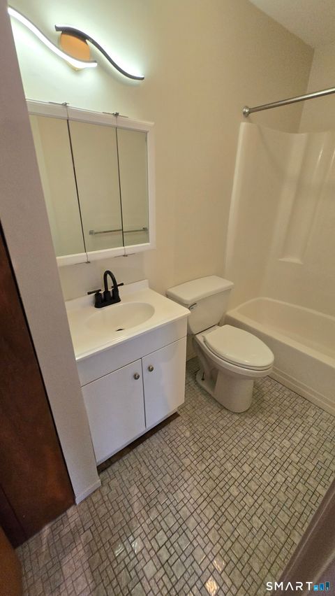 Tiny photo for 1150 Whitney Avenue #APT 5, Hamden, CT 06517 (MLS # 24154494)