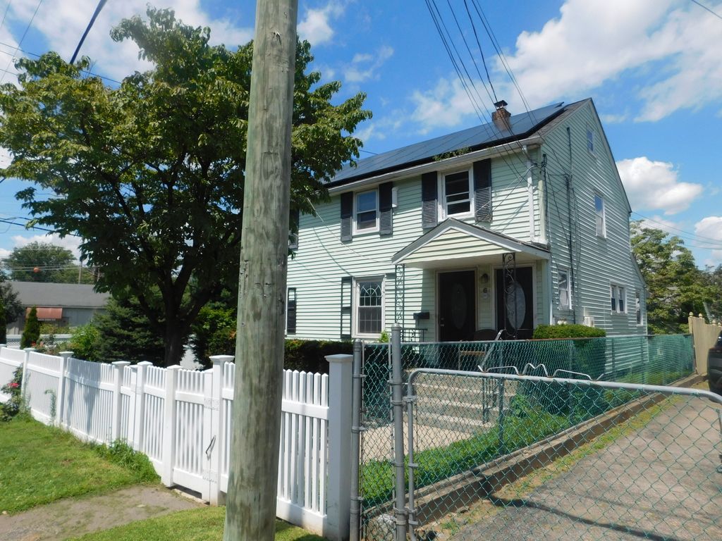 Photo of 6 Sheridan Street, Stamford, CT 06902 (MLS # 24141678)