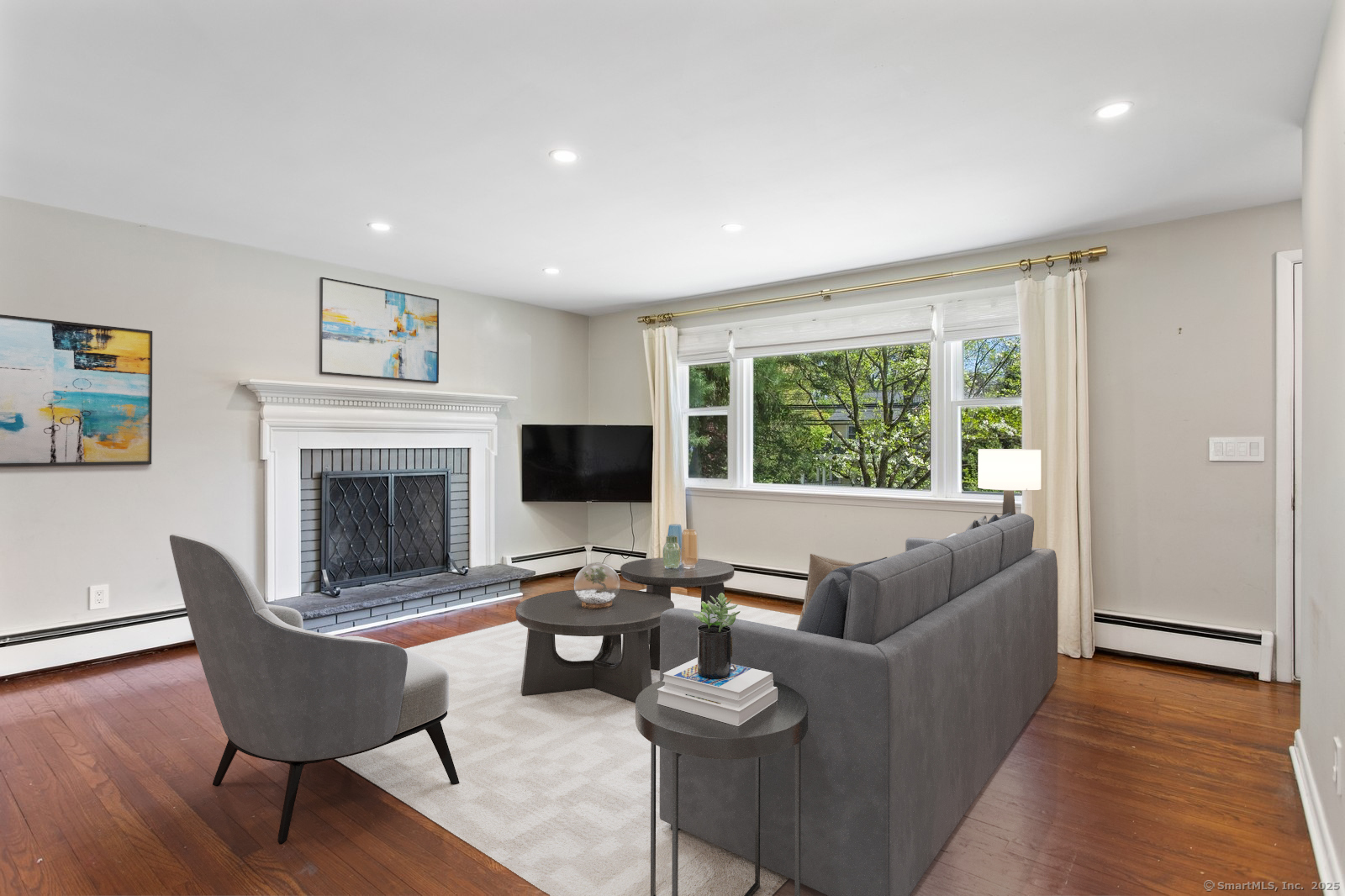 128 West Avenue