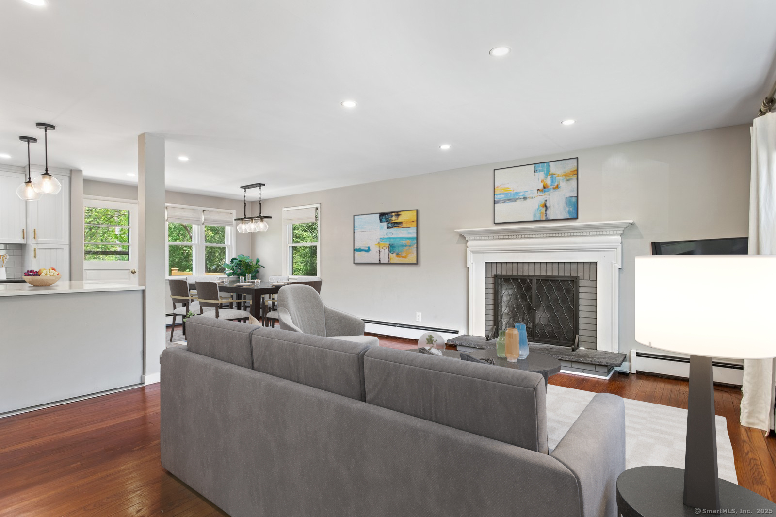 128 West Avenue