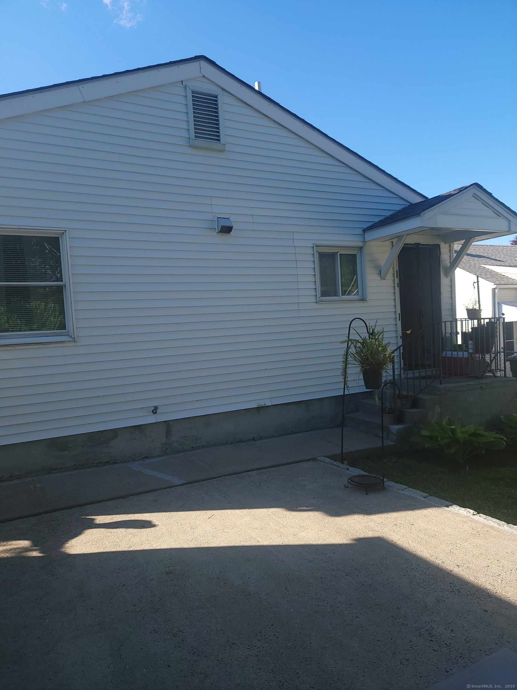 725 Merritt Street, Bridgeport, Connecticut image 37