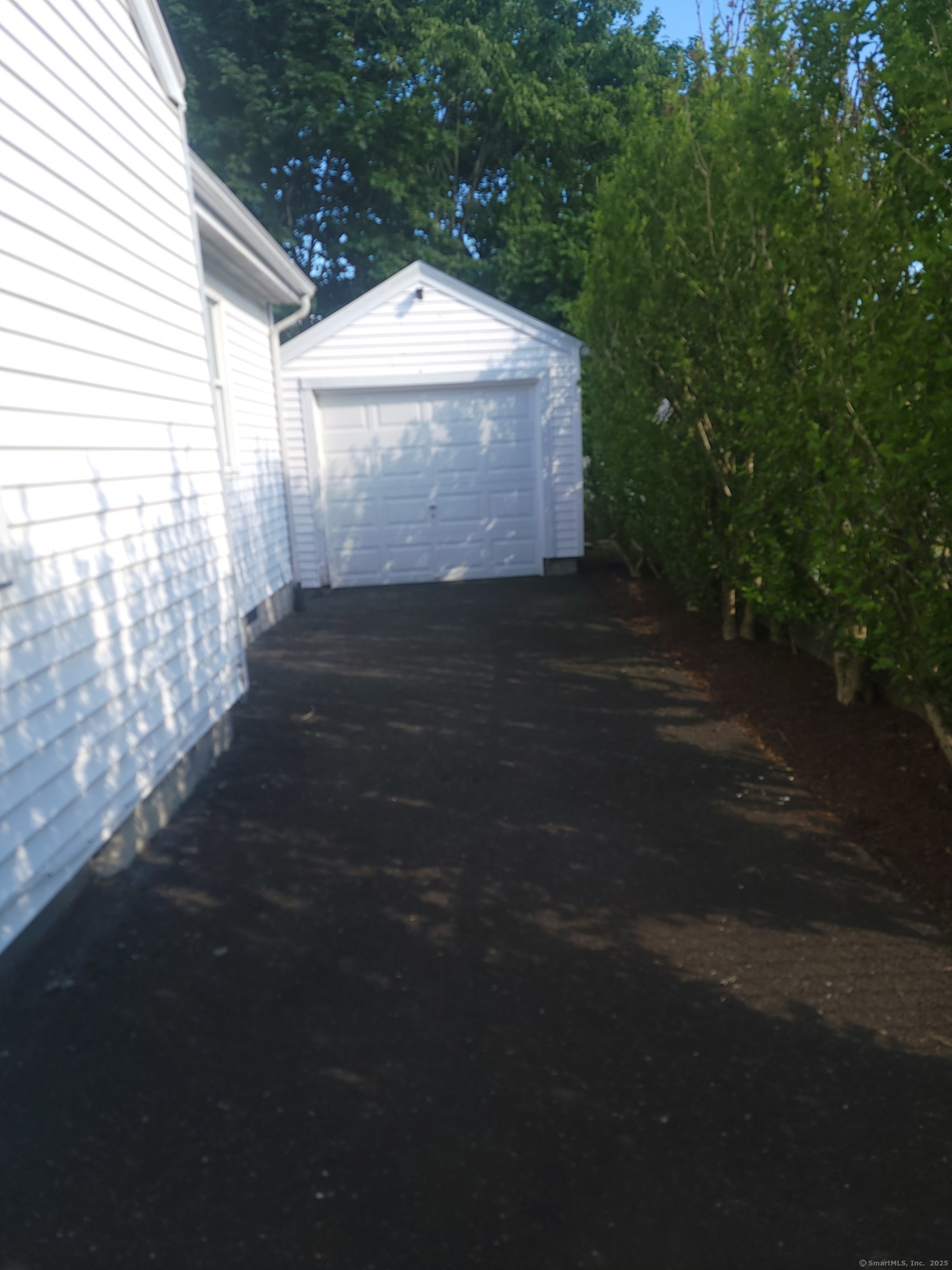 725 Merritt Street, Bridgeport, Connecticut image 32