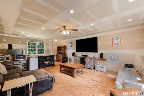 Tiny photo for 820 Hartford Turnpike, Vernon, CT 06066 (MLS # 24201766)