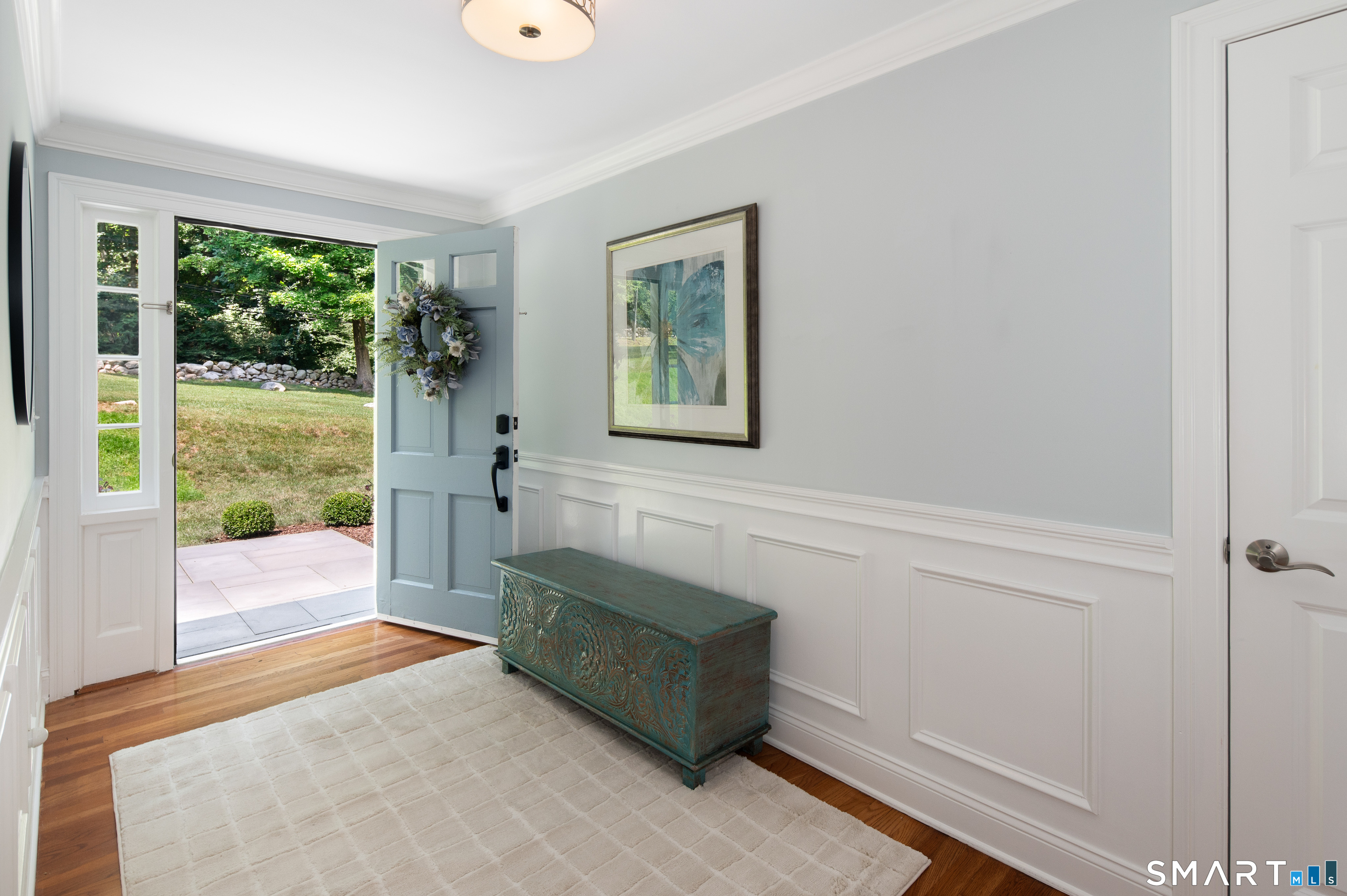 76 Comstock Hill Road