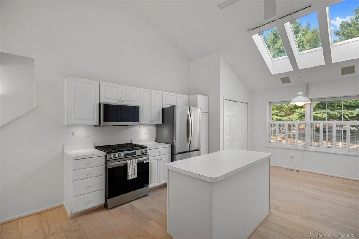 39 L Hermitage Drive 39