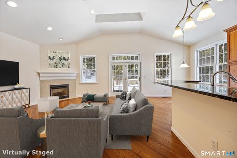 Tiny photo for 9 Lakeview Rise #9, Beacon Falls, CT 06403 (MLS # 24150590)