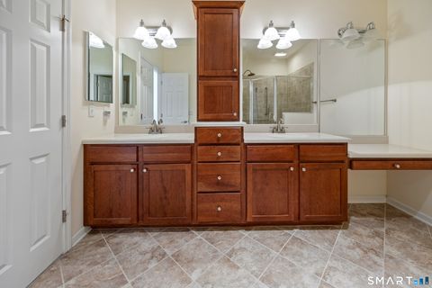 Tiny photo for 9 Lakeview Rise #9, Beacon Falls, CT 06403 (MLS # 24150590)