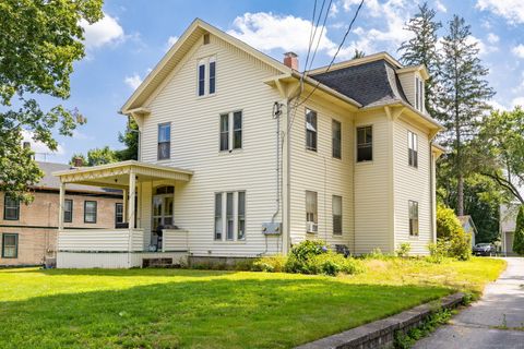 115 Grove Street Putnam CT 06260