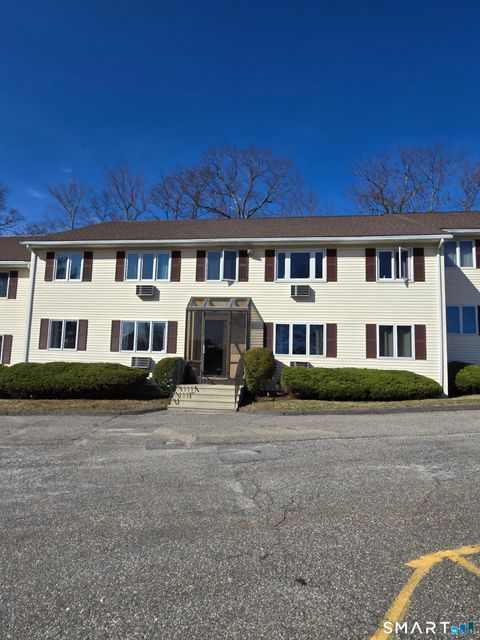 Condo For Sale - 177 Lisle Street #APT 5<br/> Litchfield County, Torrington, CT 06790