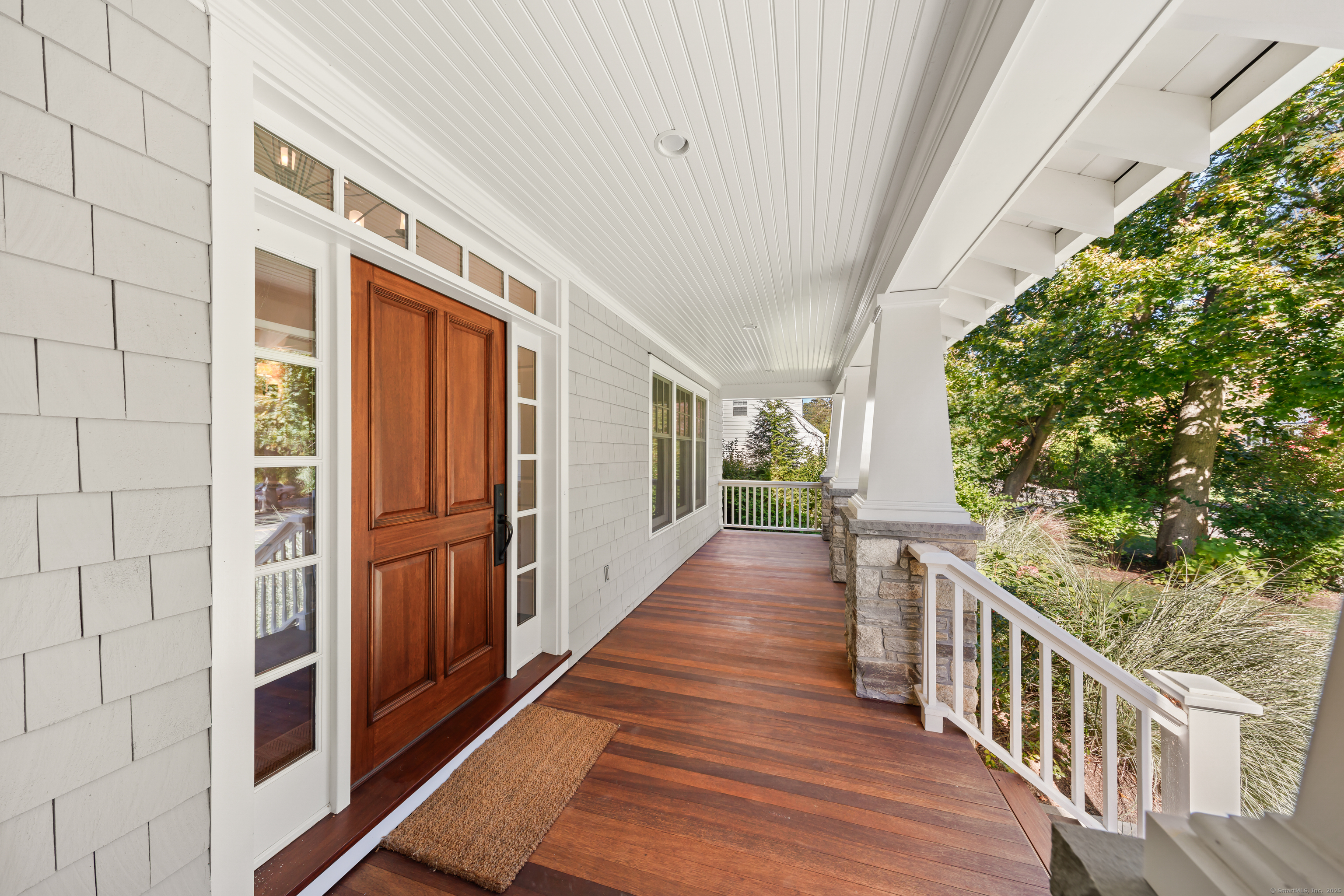 311 Noroton Avenue