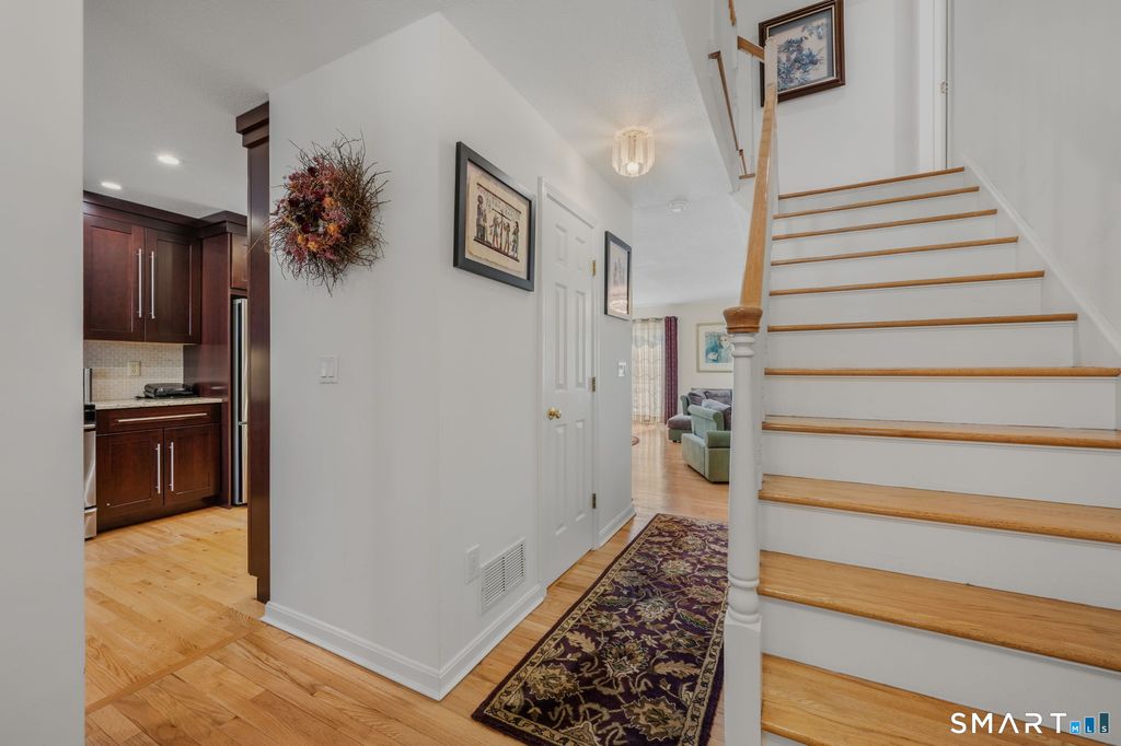 Photo of 15 Abel Xing Xing, Norwich, CT 06360 (MLS # 24158526)