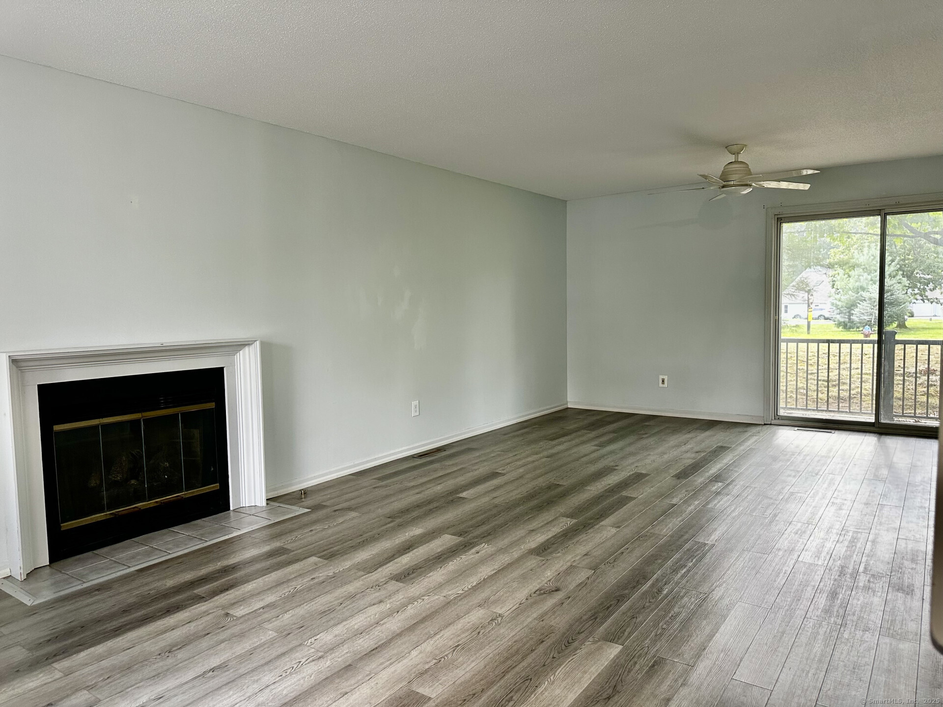 901 Briarwood Court 901