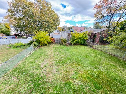 Tiny photo for 53 Stevens Street, New Haven, CT 06519 (MLS # 24136066)