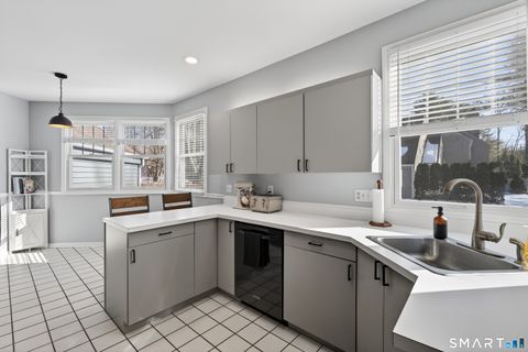 Tiny photo for 5 Greystone #5, Shelton, CT 06484 (MLS # 24156463)