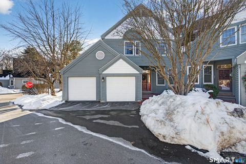 Tiny photo for 5 Greystone #5, Shelton, CT 06484 (MLS # 24156463)