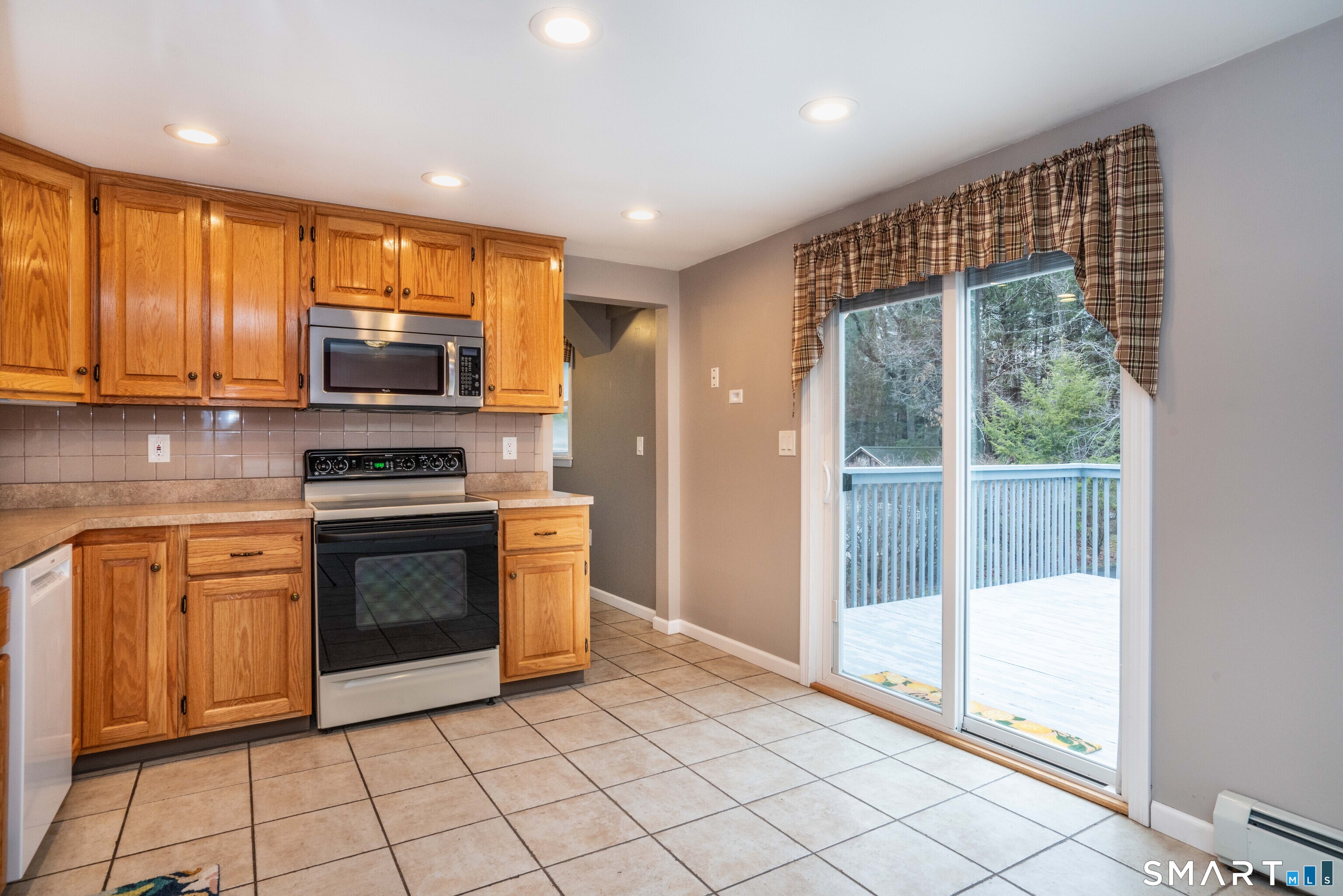 700 Governors Highway