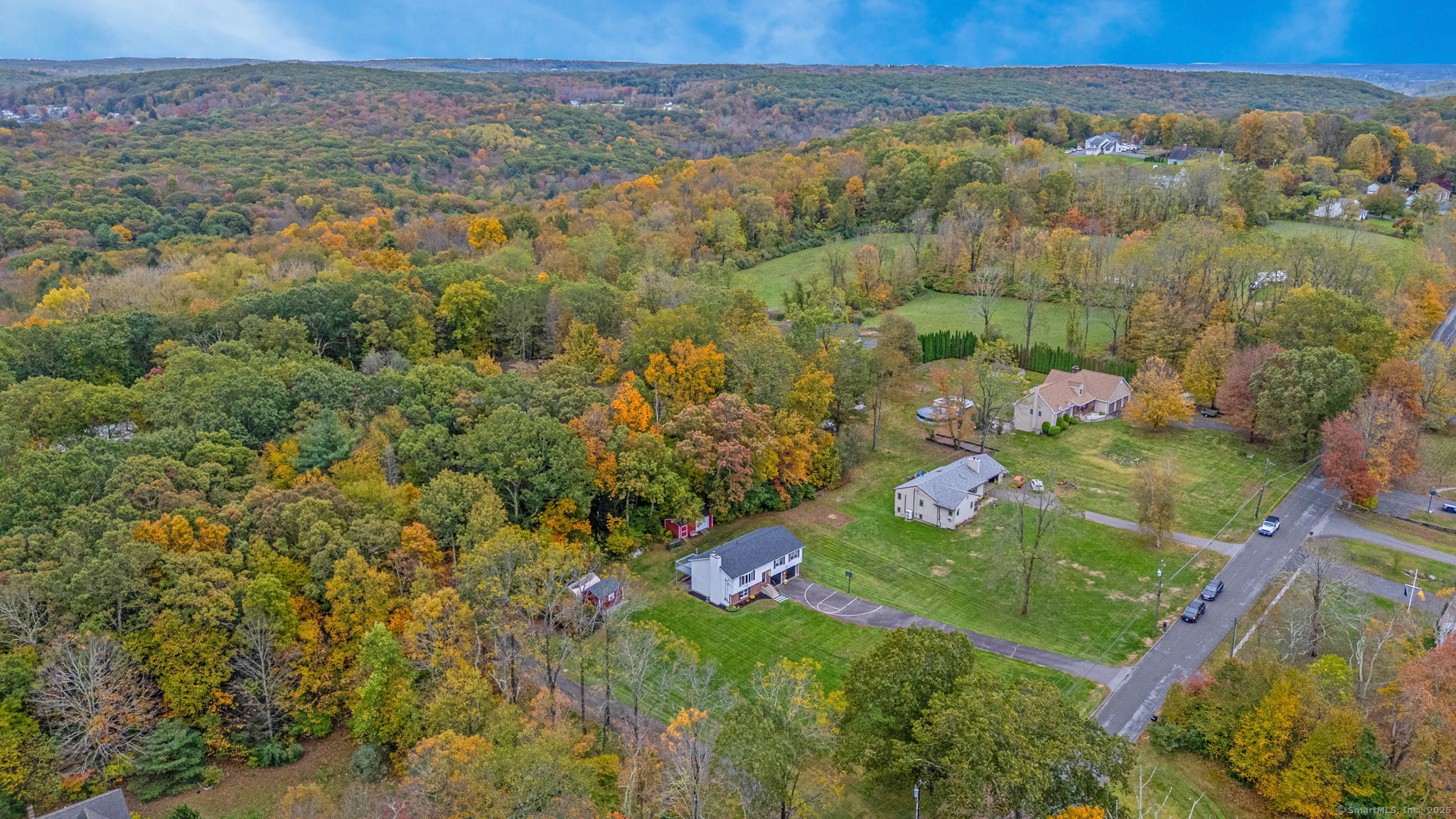 Thomaston, Connecticut 06787, United States, 3 Bedrooms Bedrooms, ,3 BathroomsBathrooms,Residential,Coming Soon,227703