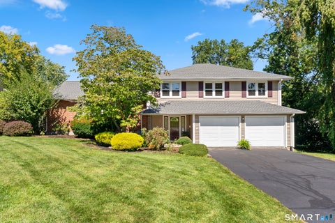 Photo of 10 Eastwood Road, West Hartford, CT 06117 (MLS # 24198270)