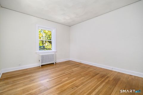Tiny photo for 8 Washington Court #104, Stamford, CT 06902 (MLS # 24144550)