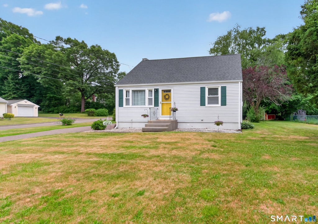 Photo of 76 Mildred Road, Meriden, CT 06450 (MLS # 24185384)