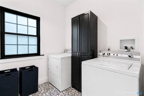 Tiny photo for 33 Wiegert Way, Bristol, CT 06010 (MLS # 24161437)