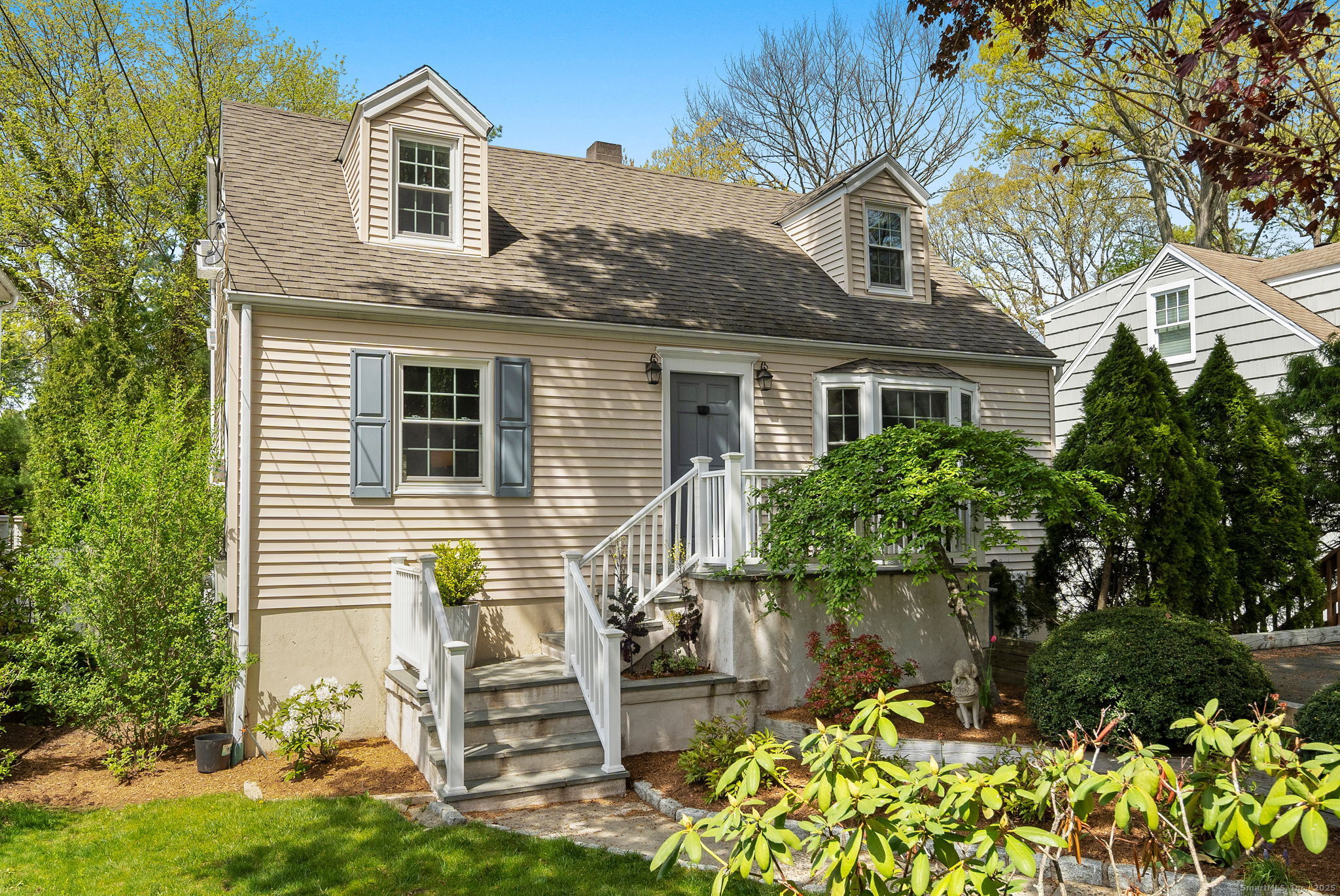 Rental Property at Thomes Street, Norwalk, Connecticut - Bedrooms: 4 
Bathrooms: 2 
Rooms: 8  - $7,000 MO.