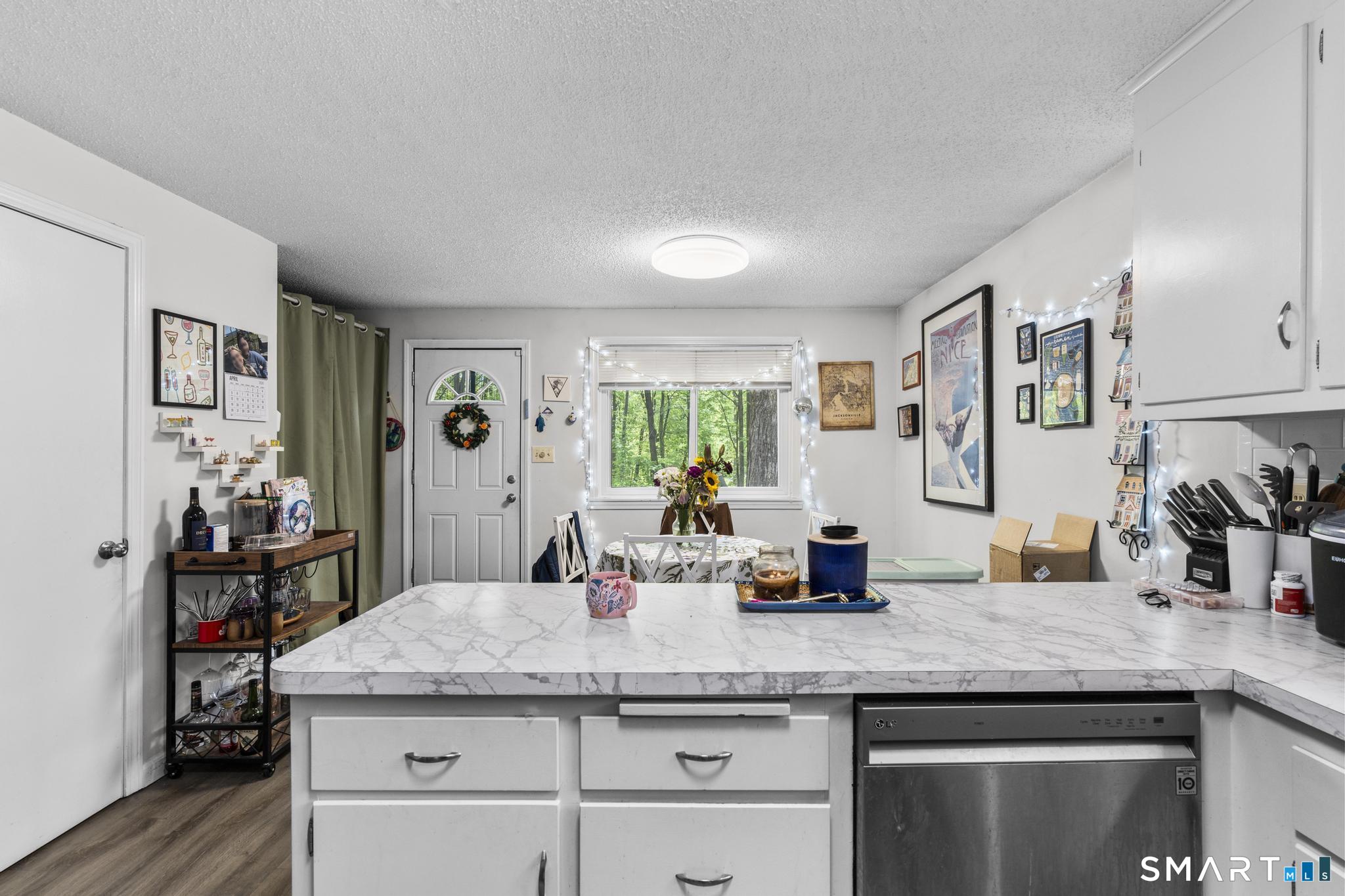 123-125 Oakland Road
