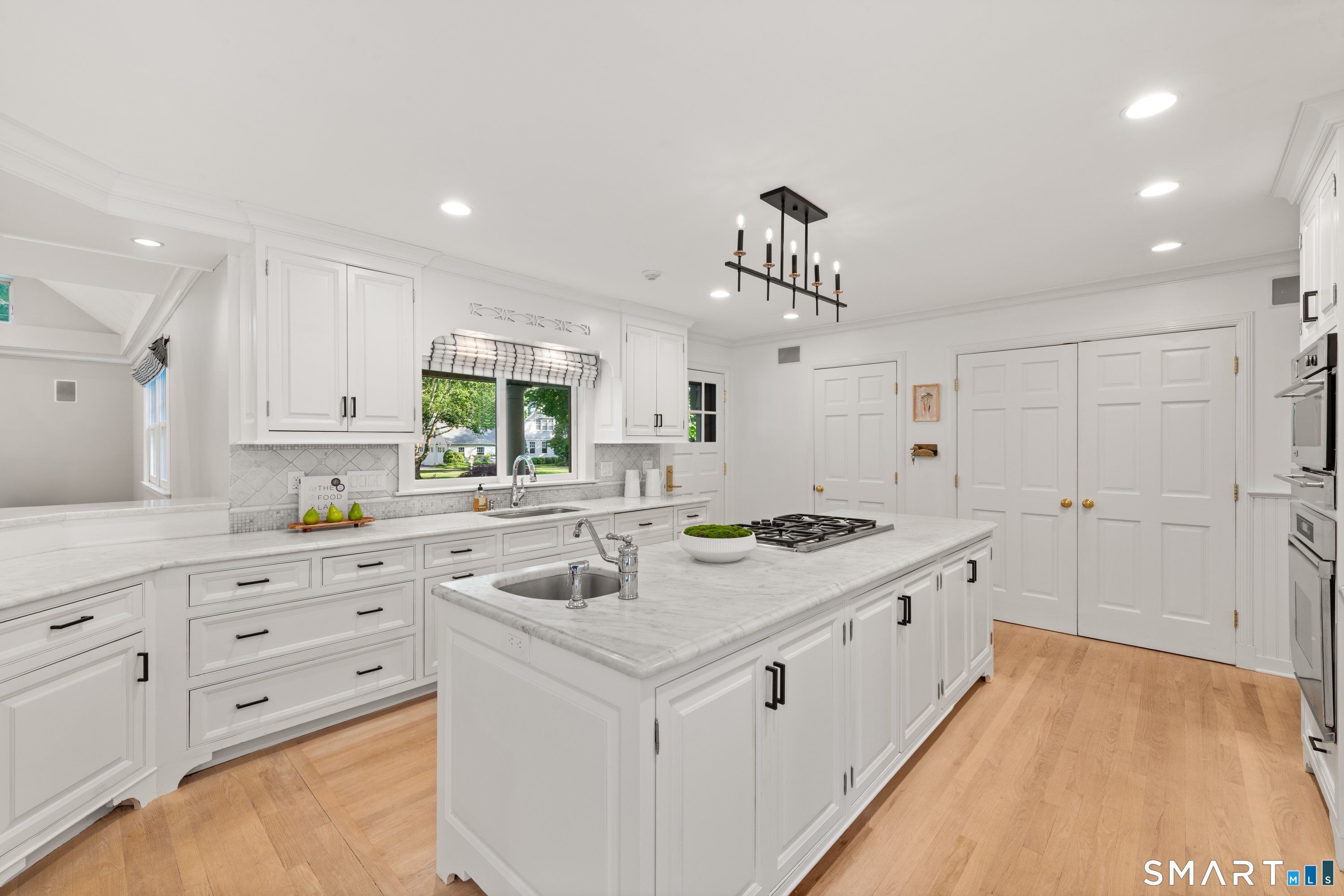 18 Silver Brook Road