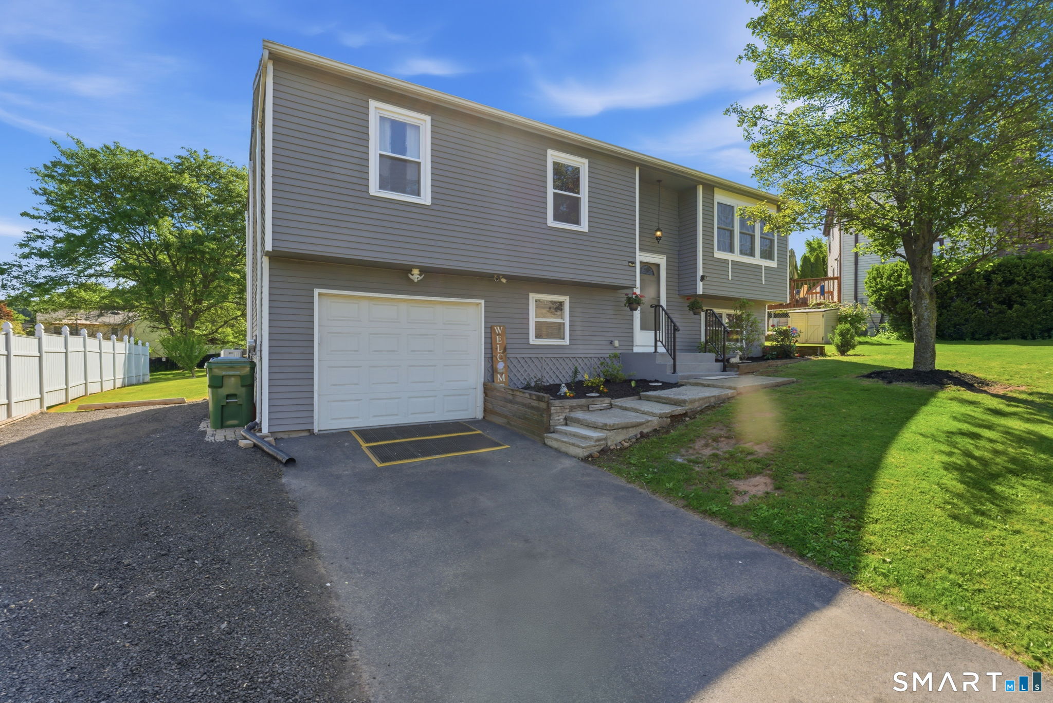 86 Hitchcock Drive