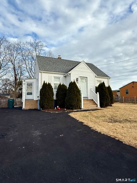 Photo of 92 Garfield Road, Bristol, CT 06010 (MLS # 24149499)