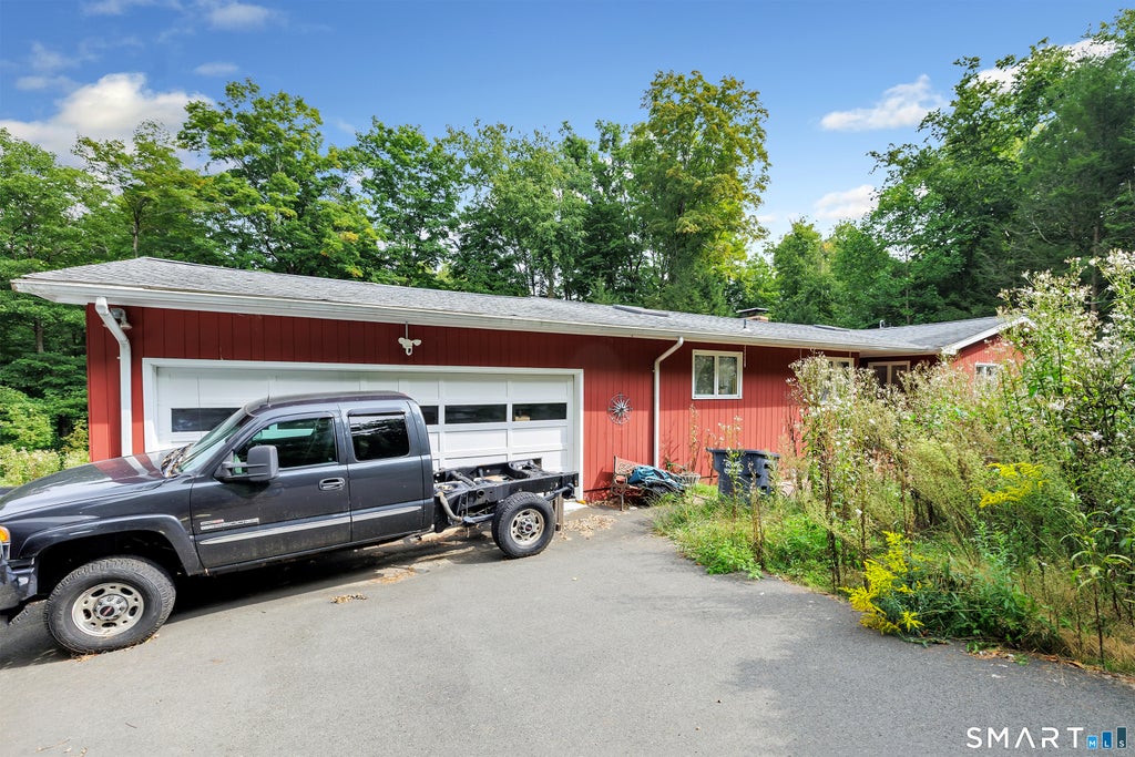 Photo of 75 Crestwood Road, Bethany, CT 06524 (MLS # 24208179)