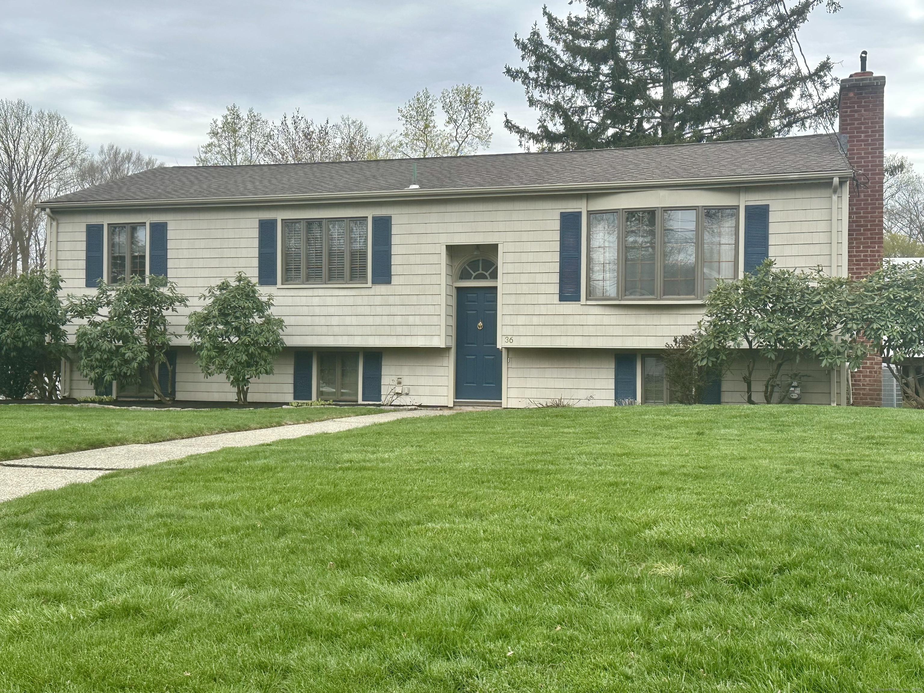 36 Green Meadow Road, Milford, Connecticut image 1