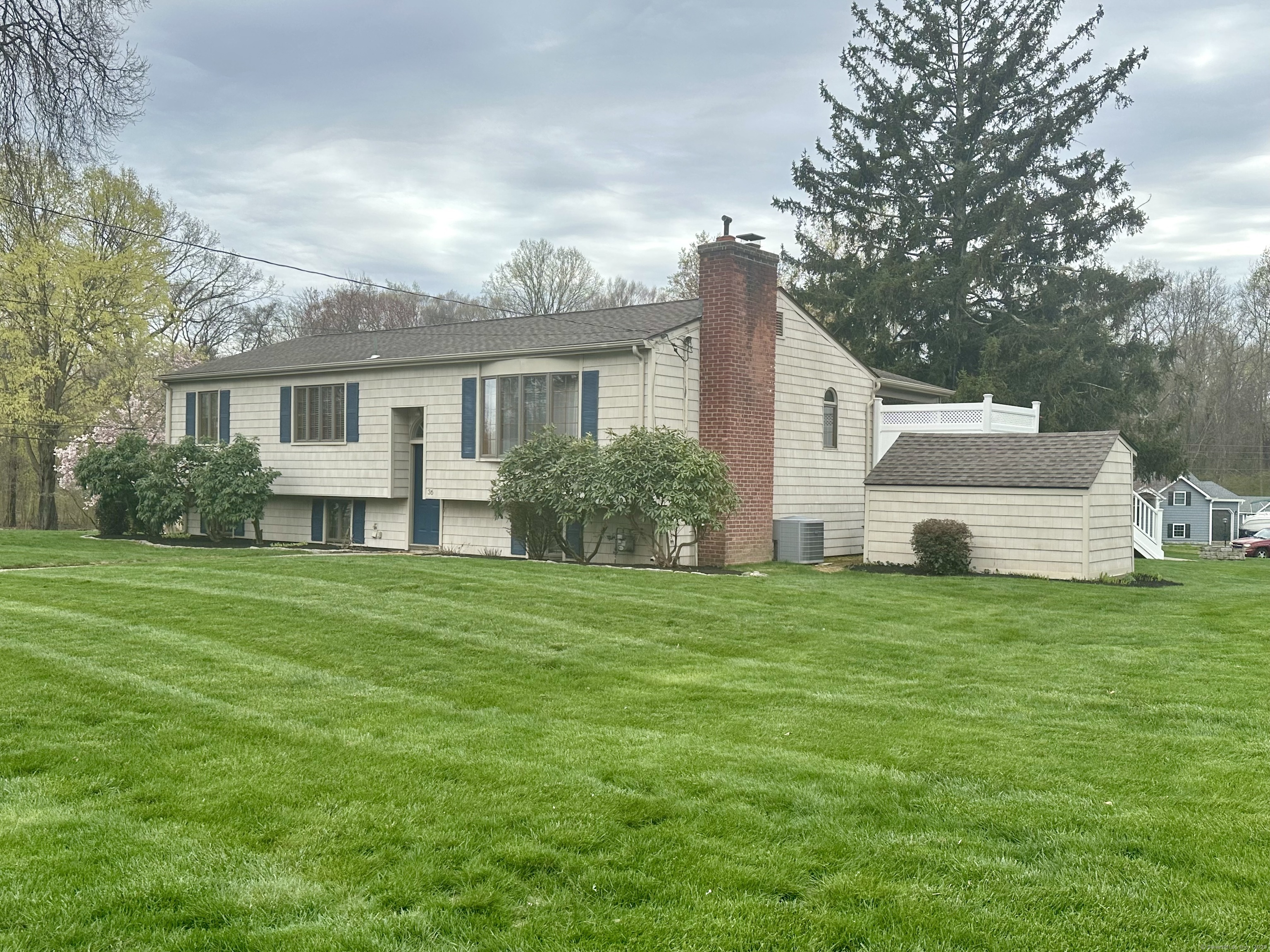 36 Green Meadow Road, Milford, Connecticut image 2