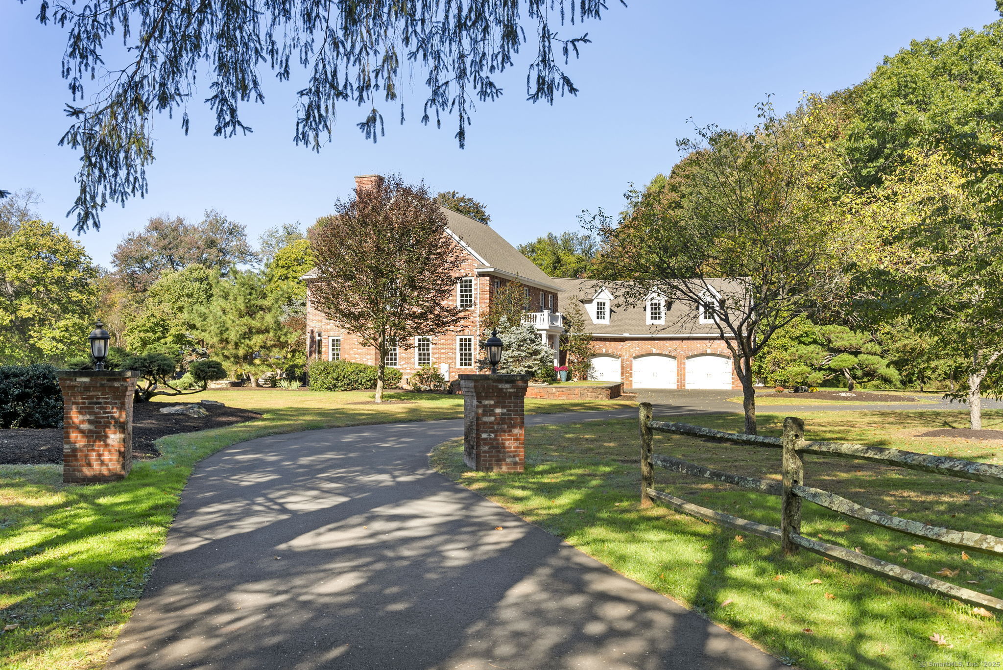 1067 Main Street