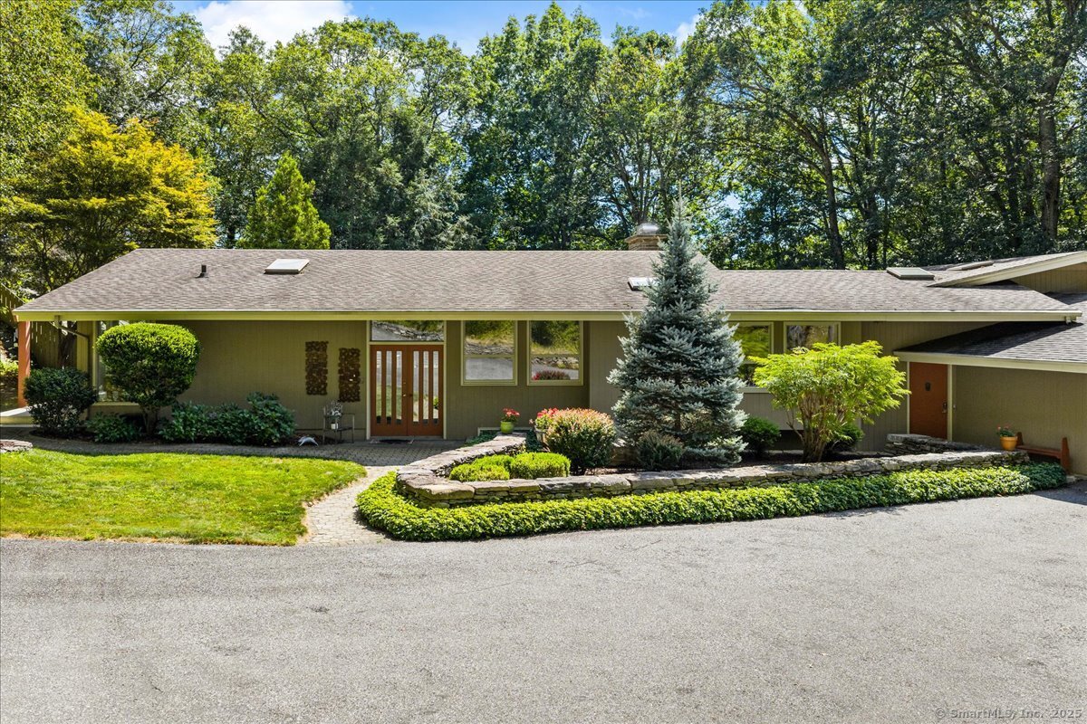 18 Huntington Lane