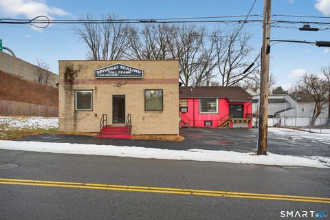 Tiny photo for 671 Naugatuck Avenue, Milford, CT 06461 (MLS # 24147879)