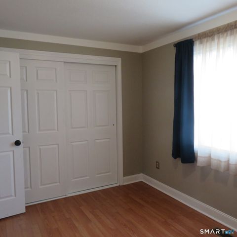 Tiny photo for 410 Farmington Avenue #APT 3L, New Britain, CT 06053 (MLS # 24153614)